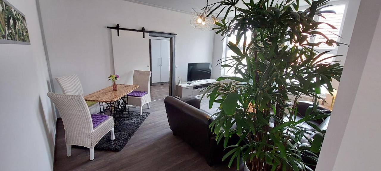 Modernes Wohnen Im Alten Beelitz Wohnung 2 ภายนอก รูปภาพ