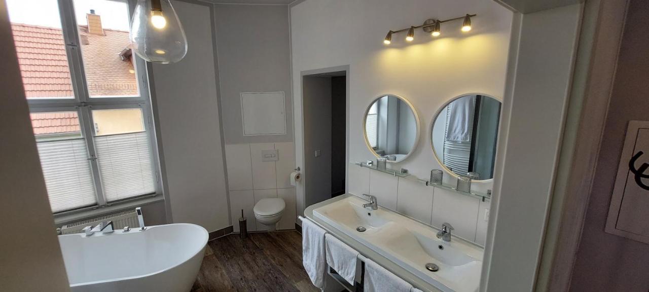 Modernes Wohnen Im Alten Beelitz Wohnung 2 ภายนอก รูปภาพ