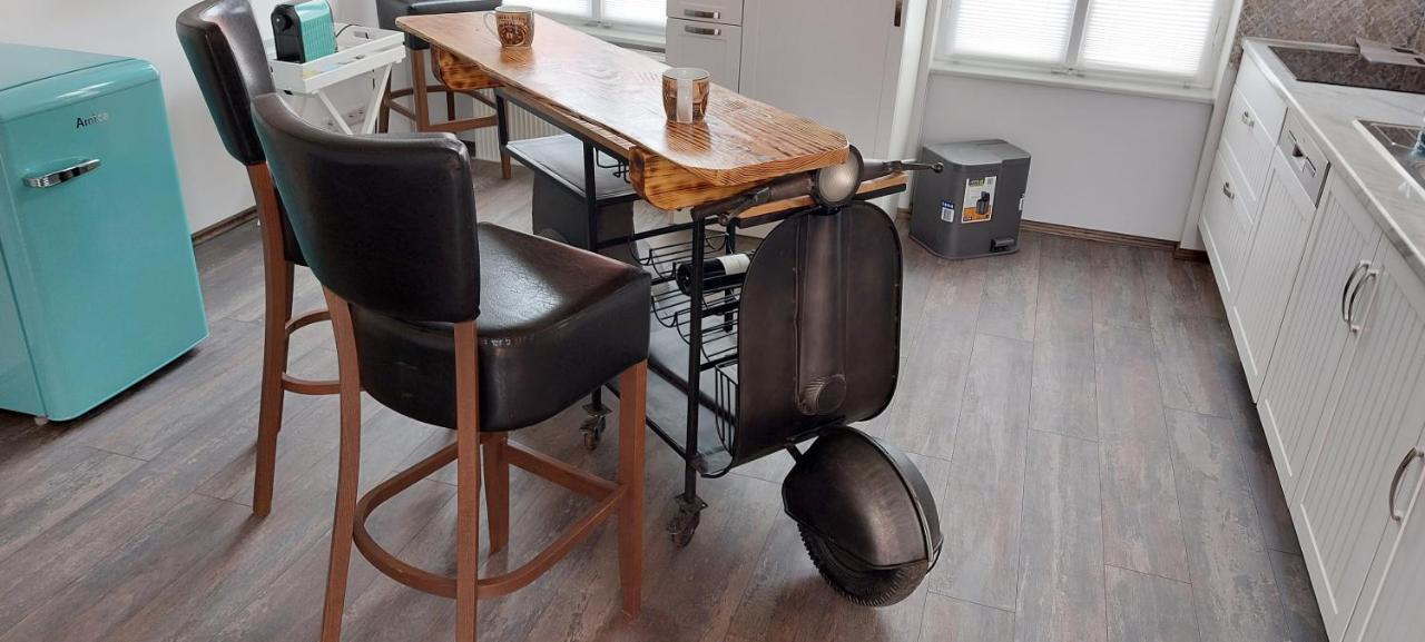 Modernes Wohnen Im Alten Beelitz Wohnung 2 ภายนอก รูปภาพ
