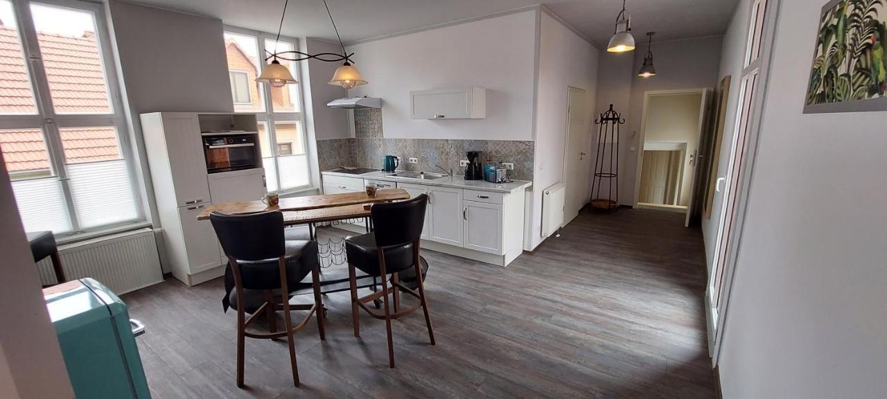 Modernes Wohnen Im Alten Beelitz Wohnung 2 ภายนอก รูปภาพ