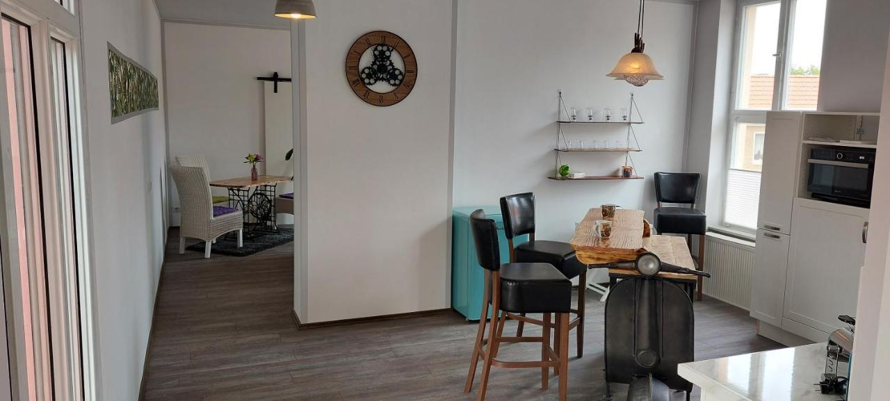 Modernes Wohnen Im Alten Beelitz Wohnung 2 ภายนอก รูปภาพ