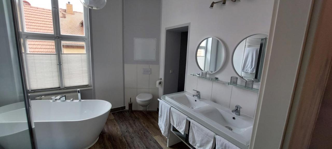 Modernes Wohnen Im Alten Beelitz Wohnung 2 ภายนอก รูปภาพ